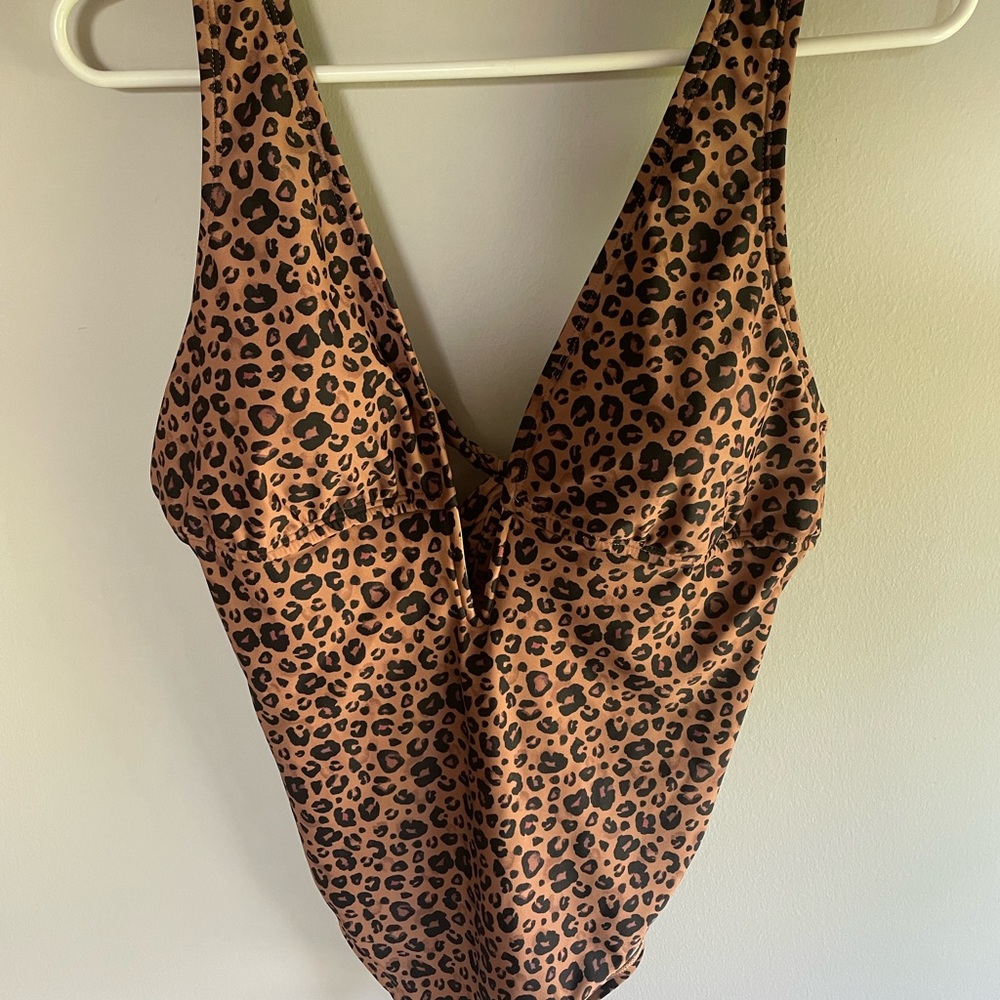 Shade & Shore Brown Leopard Print Swimwear